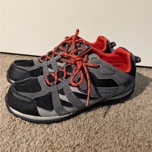 Columbia  youth shoes